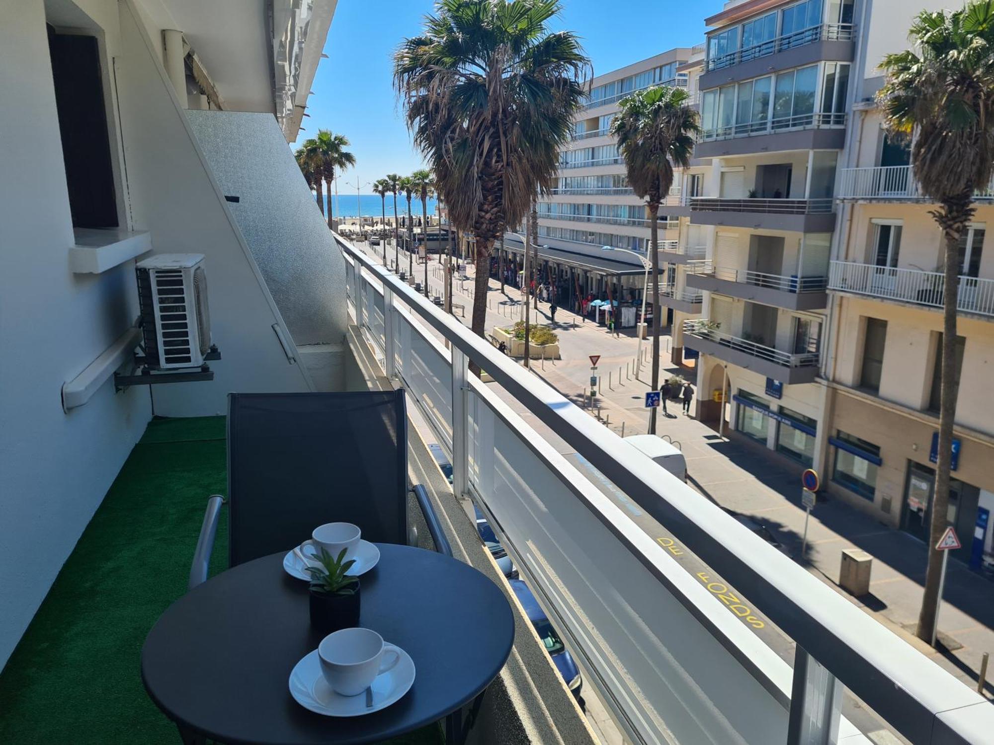 Appartement Mediterranee 150M De La Plage Canet-en-Roussillon Exterior foto